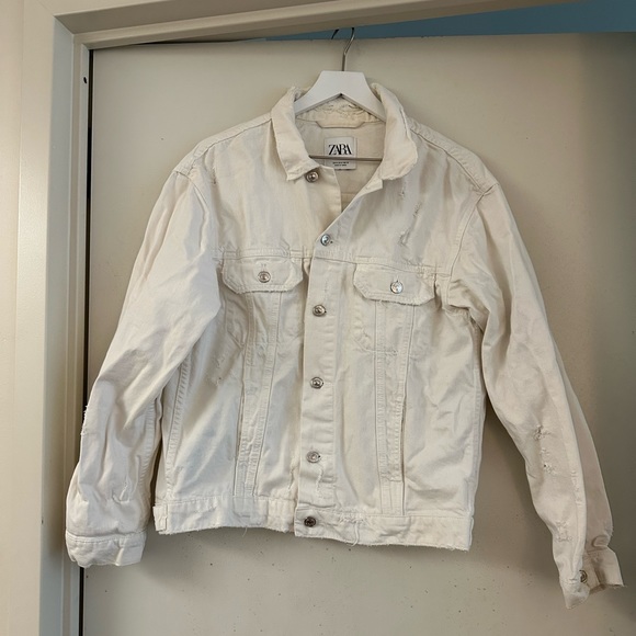 Zara White Denim Distressed Jacket - Picture 2 of 6